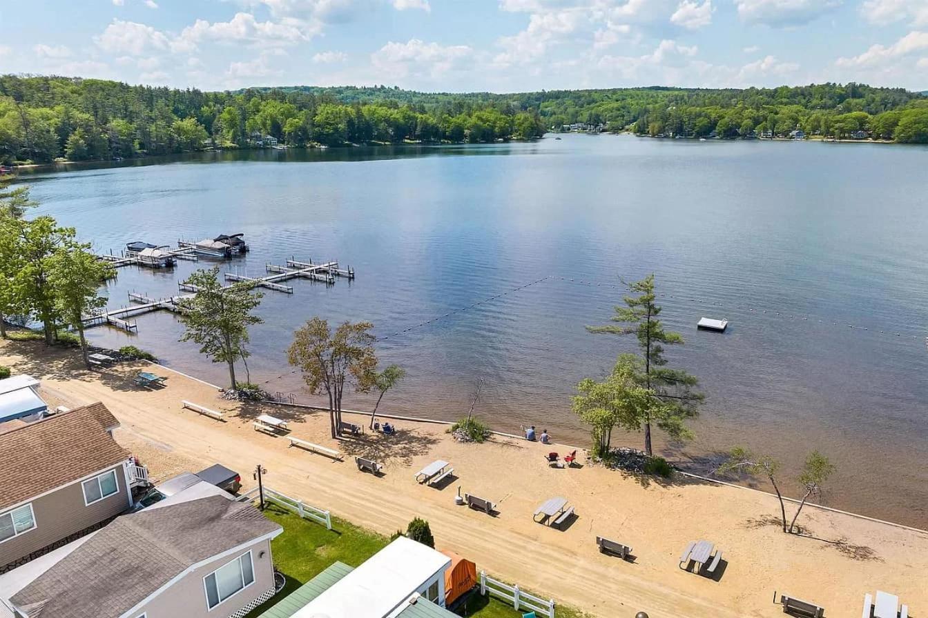 Winnasquam Beach Resort Белмонт Екстер'єр фото